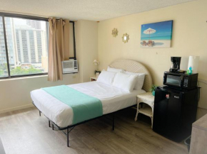 Wonderful Waikiki Monarch Studio